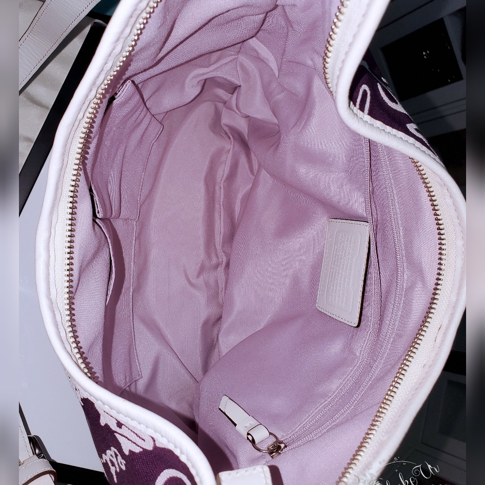 COACH HORSE & CARRIAGE HOBO - Picture 10 of 16
